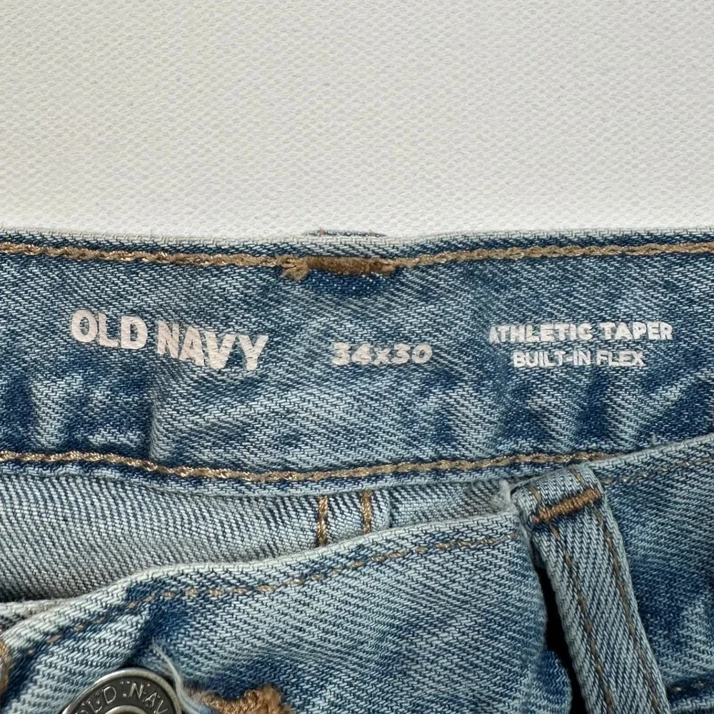 Old Navy Athletic Taper Jeans Mens 34x30 Light Wash Built-In Flex Denim Pants